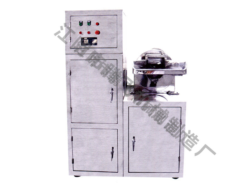 WF多功能粉碎机组